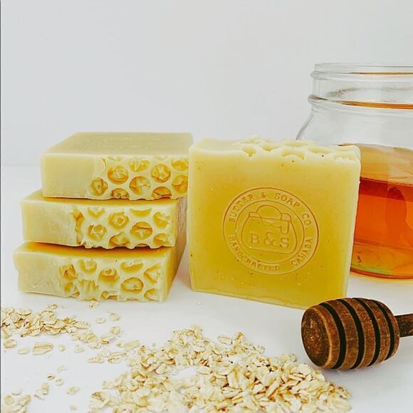 🍯one All Natural handmade Honey Oat Bar Soap - Picture 3 of 4